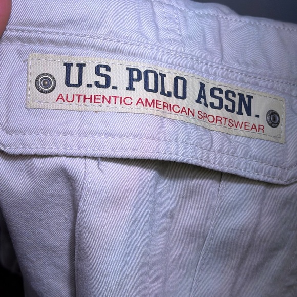 U.S. Polo Assn. Men's Beige Cargo Shorts - Picture 7 of 7